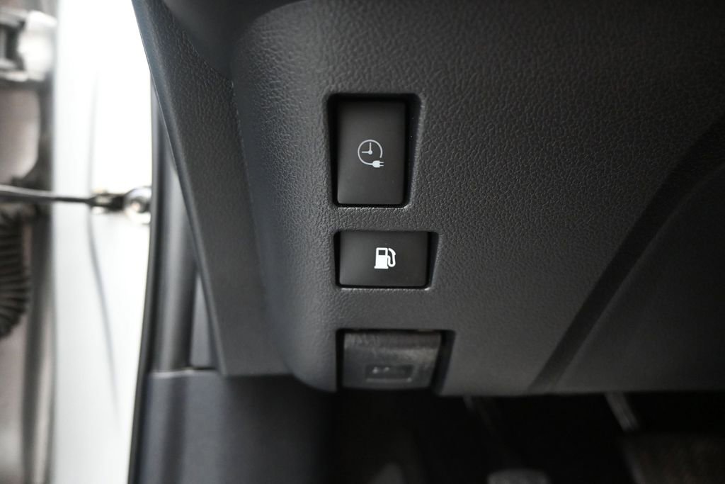 Used 2017 Toyota Prius Prime Plus w/ Carpet Mat Package FWD image 34