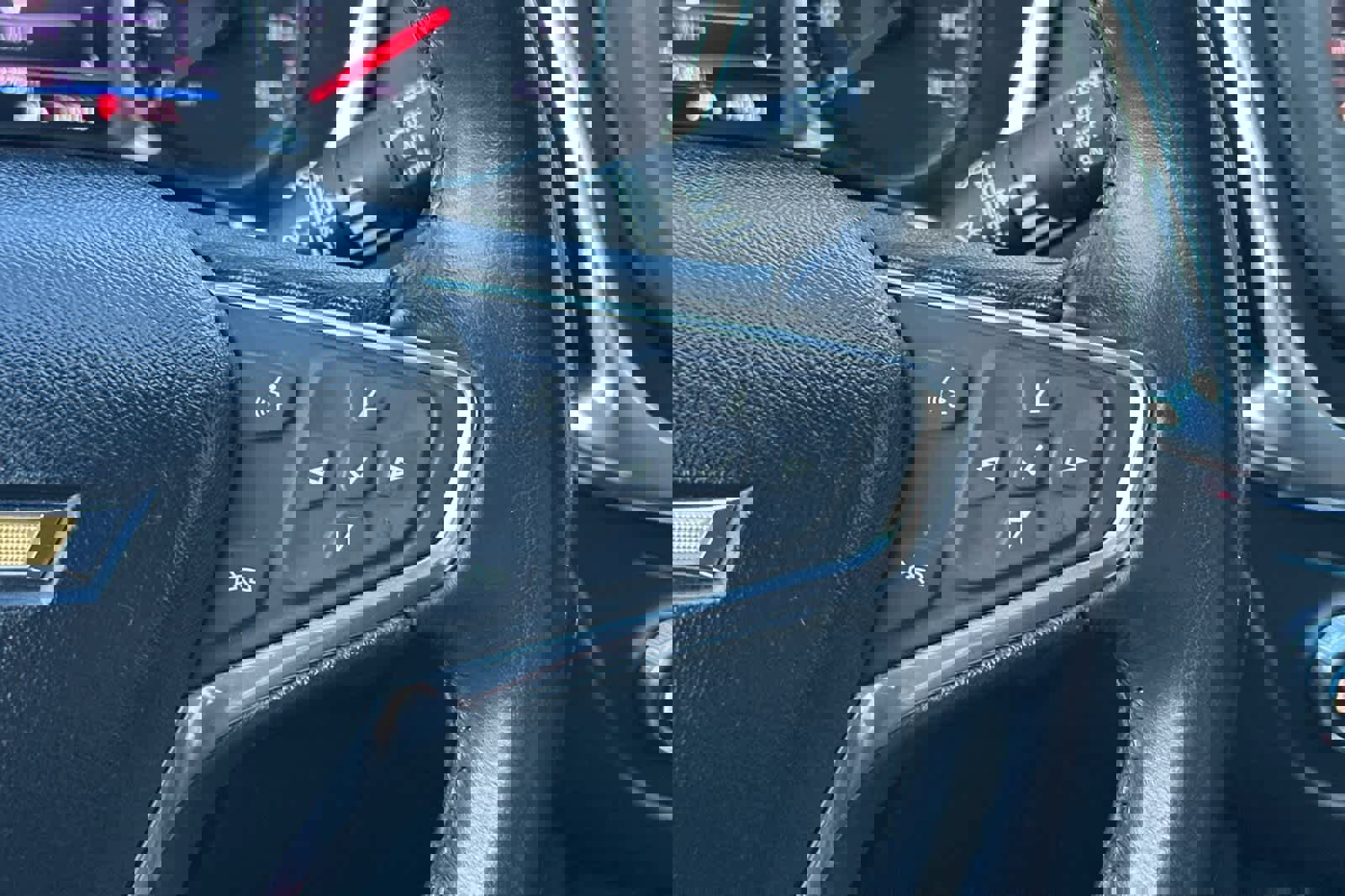 Used 2020 Chevrolet Equinox LT image 27