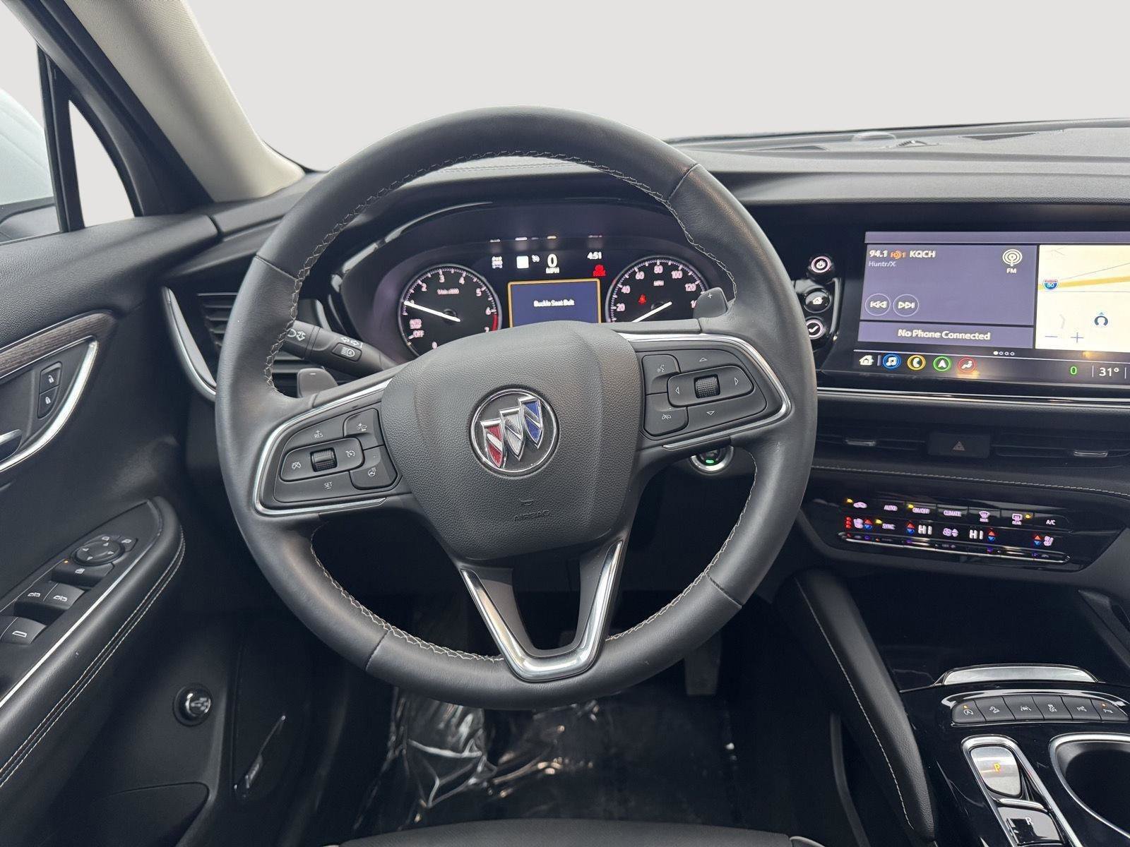 Used 2022 Buick Envision Avenir w/ Technology Package II image 18
