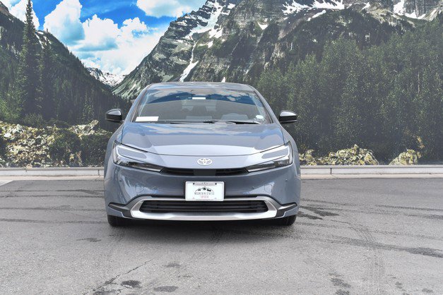 New 2026 Toyota Prius Plug-In Hybrid image 2