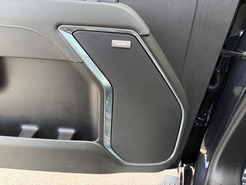 Used 2025 GMC Sierra 1500 SLT w/ SLT Premium Plus Package image 12