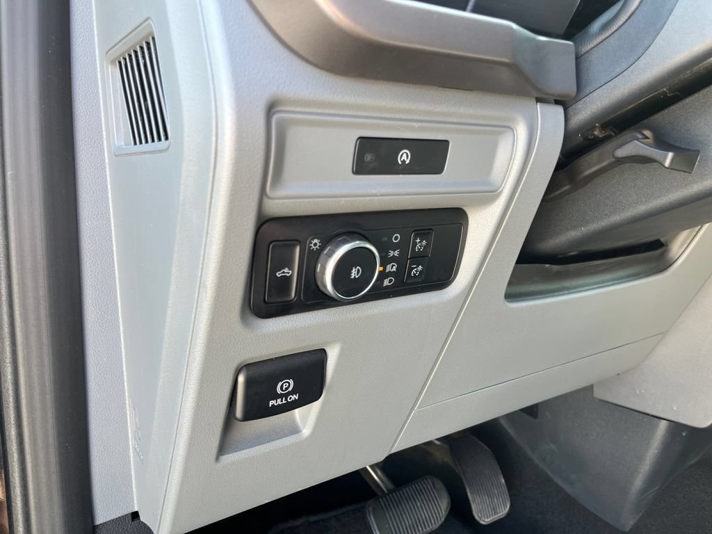 Used 2025 Ford F150 XLT w/ Equipment Group 301A Standard AWD/4WD image 23