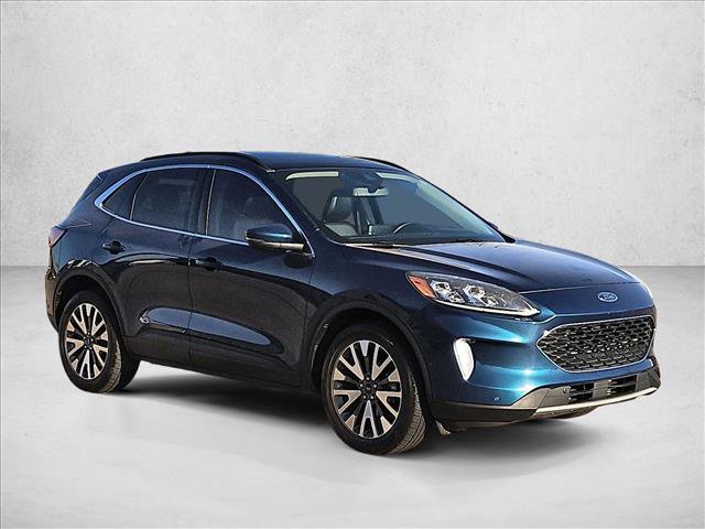 Used 2020 Ford Escape Titanium AWD/4WD image 3