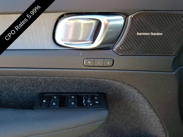 Certified 2023 Volvo XC40 B5 Ultimate w/ Climate Package AWD/4WD image 15