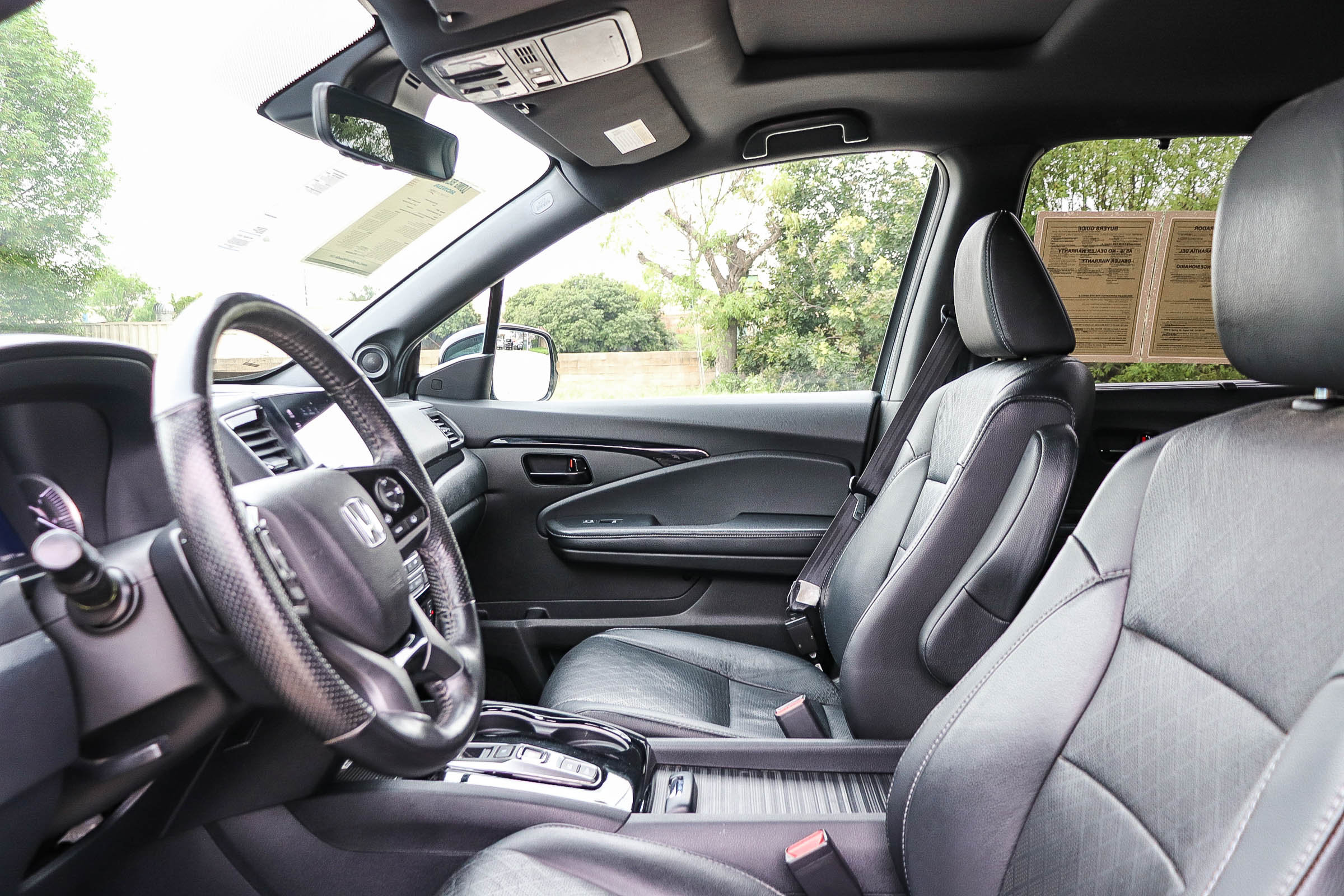 Used 2023 Honda Passport Elite image 17