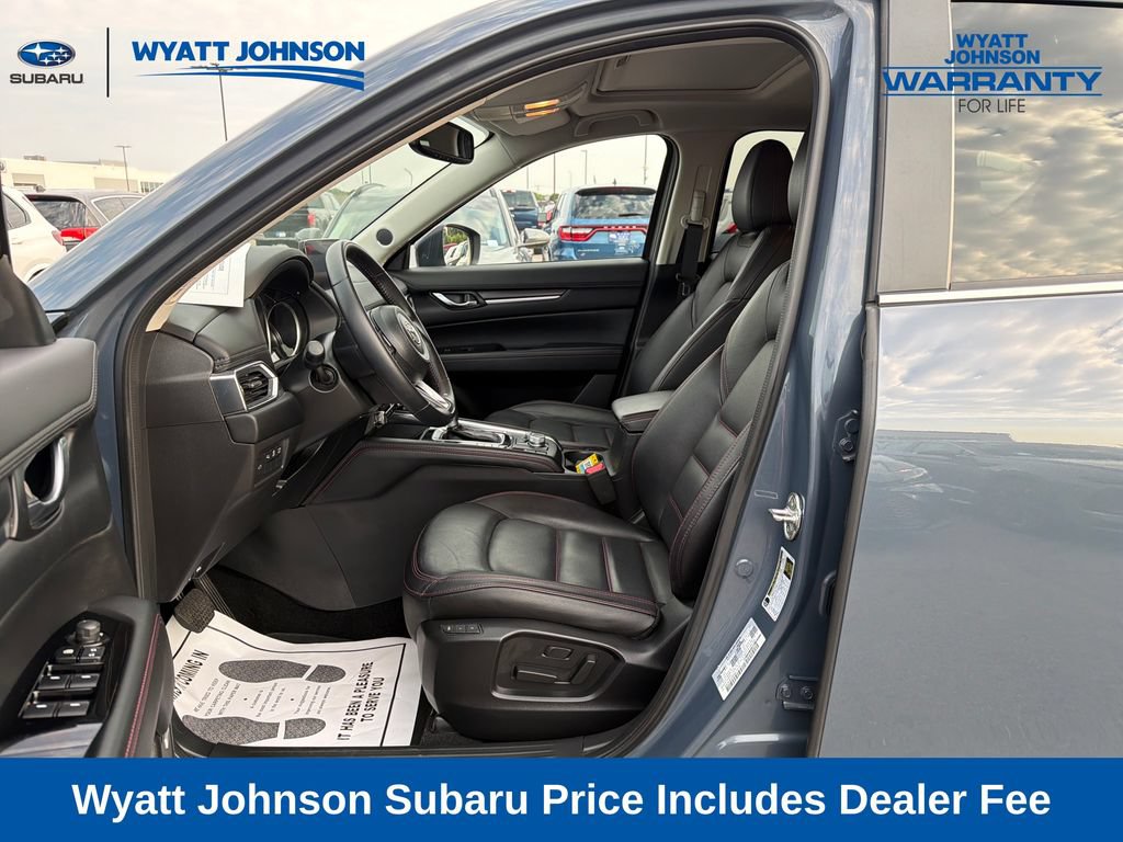 Used 2025 MAZDA CX-5 Carbon Edition AWD/4WD image 19