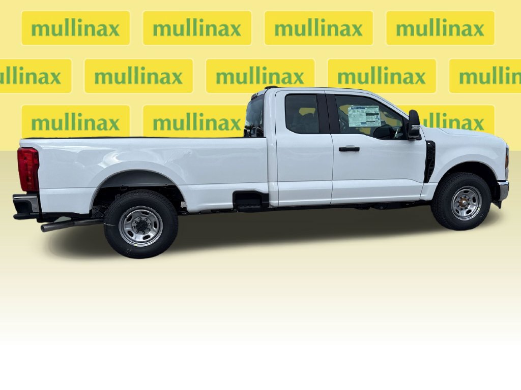 New 2027 Ford F250 XL w/ XL Chrome Package RWD image 15
