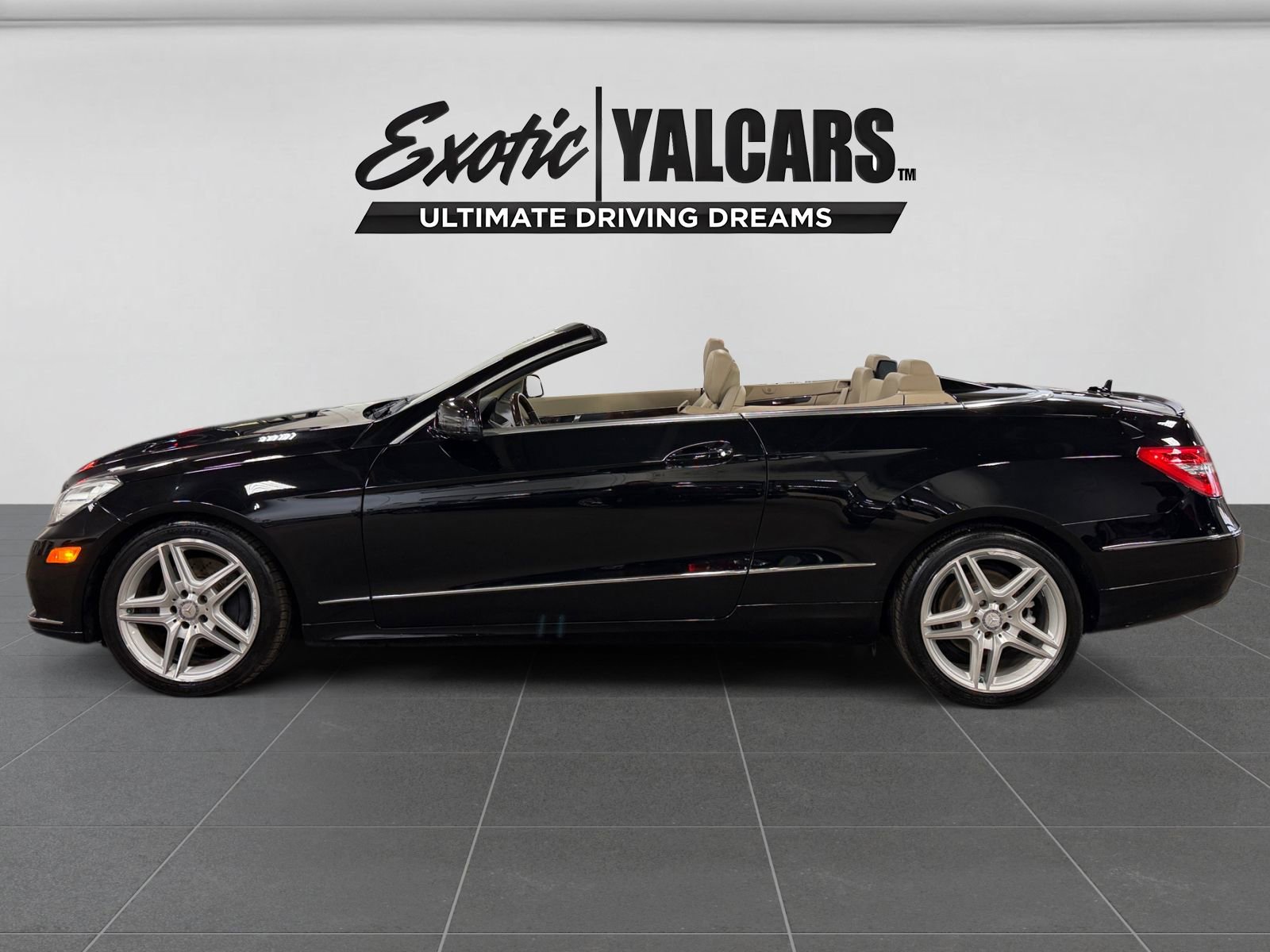 Used 2011 Mercedes-Benz E 350 Cabriolet image 11