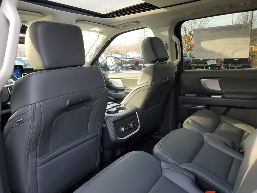 New 2026 Ford Expedition Max Active image 32