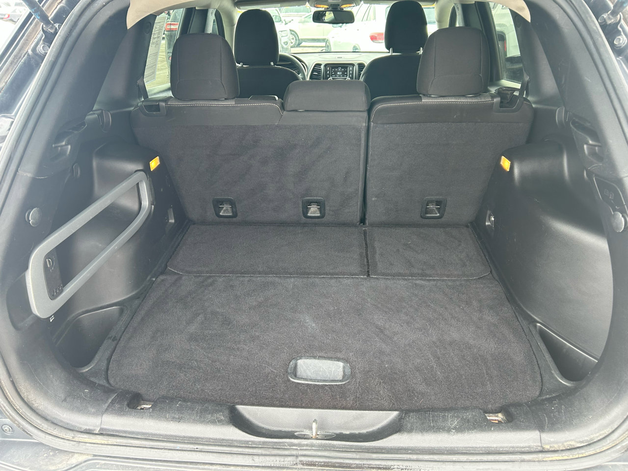 Used 2014 Jeep Cherokee Sport image 17