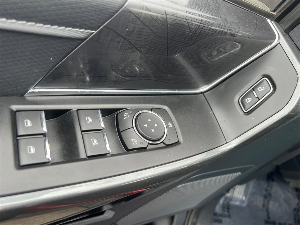 Used 2022 Ford F150 XLT w/ Equipment Group 302A High image 12