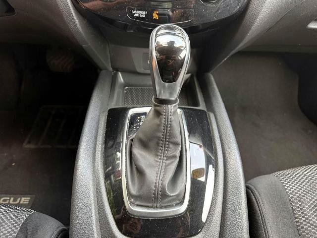 Certified 2021 Nissan Rogue Sport SV AWD/4WD image 22