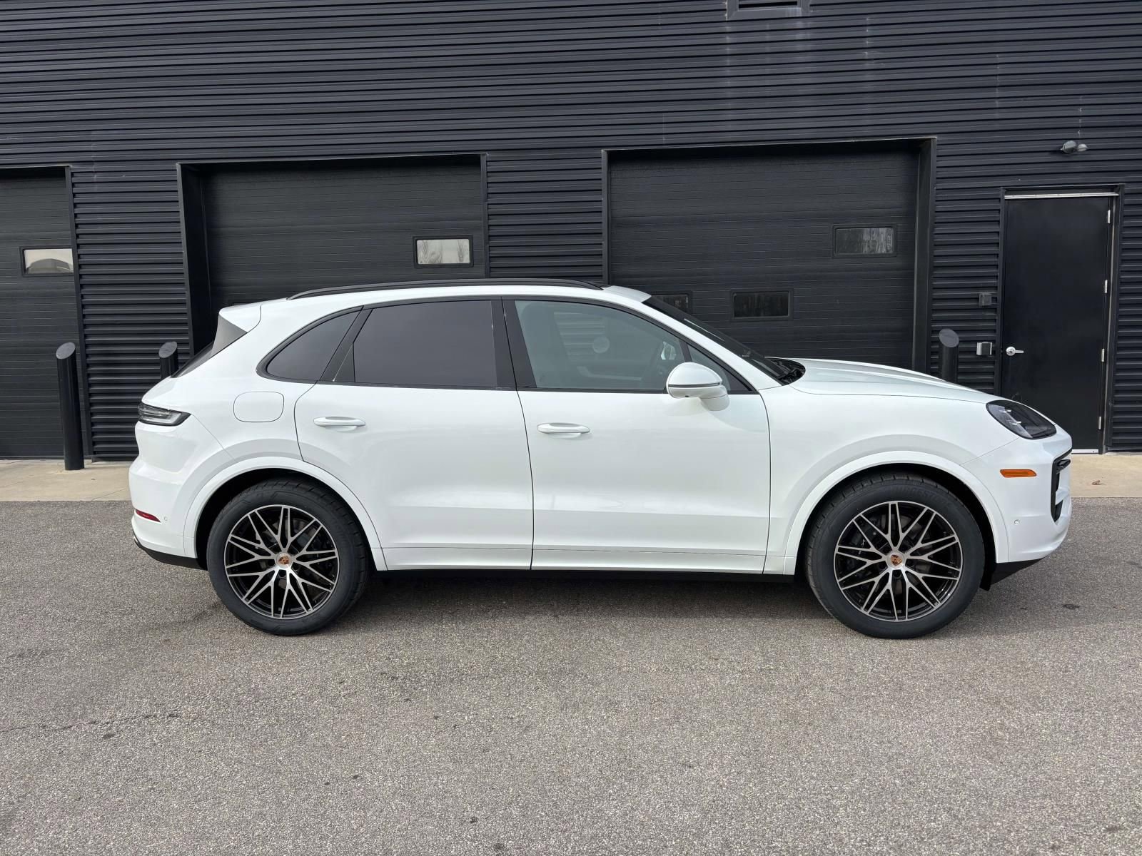 New 2026 Porsche Cayenne image 11