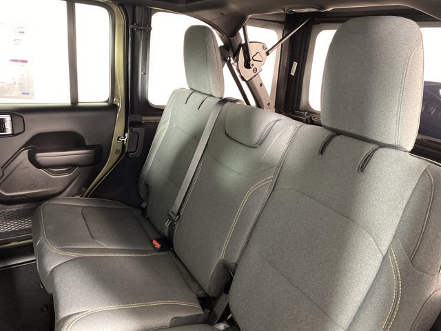 Used 2025 Jeep Wrangler Unlimited Sport AWD/4WD image 31