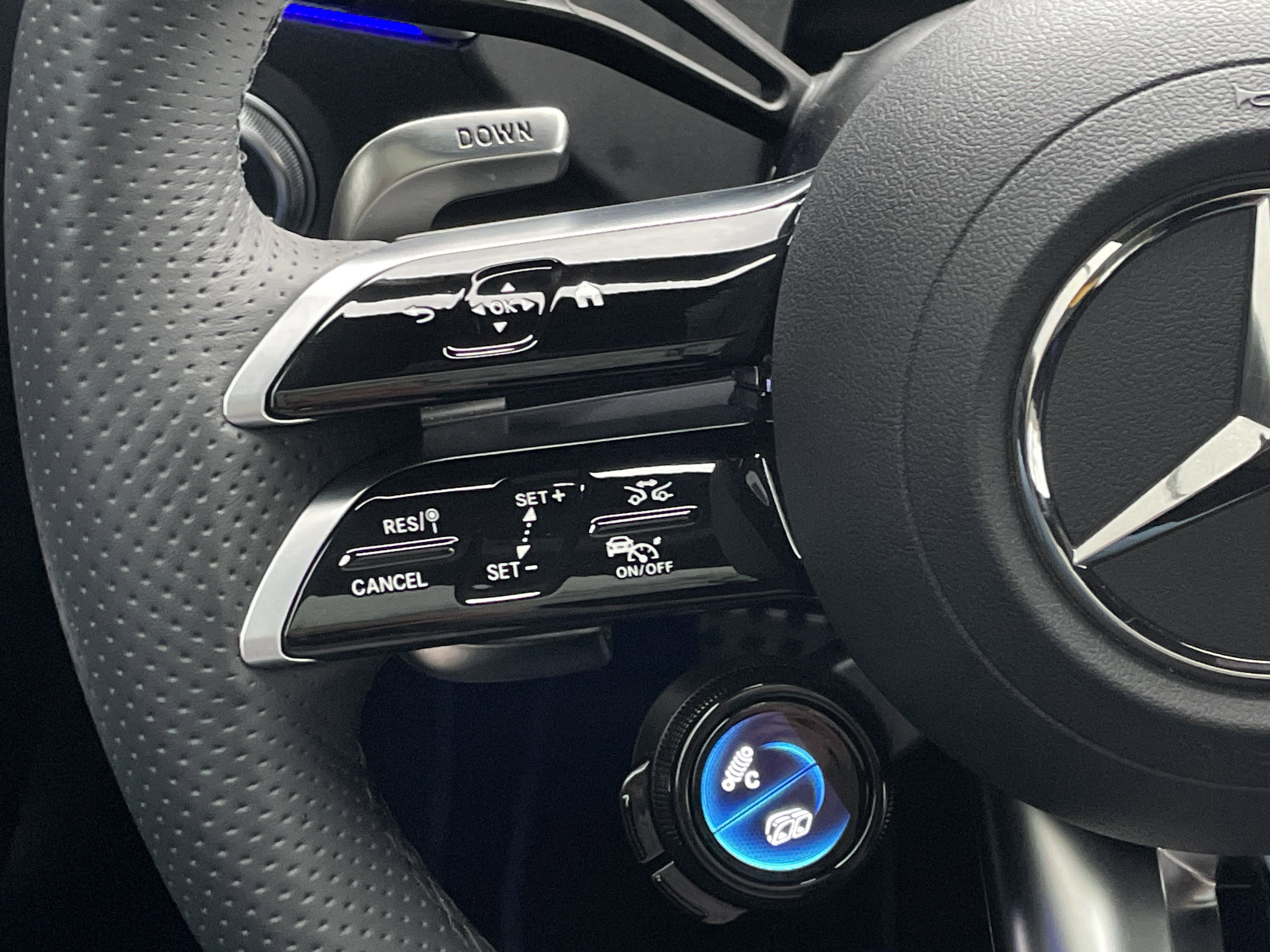 Certified 2025 Mercedes-Benz CLE 53 AMG 4MATIC Coupe image 25