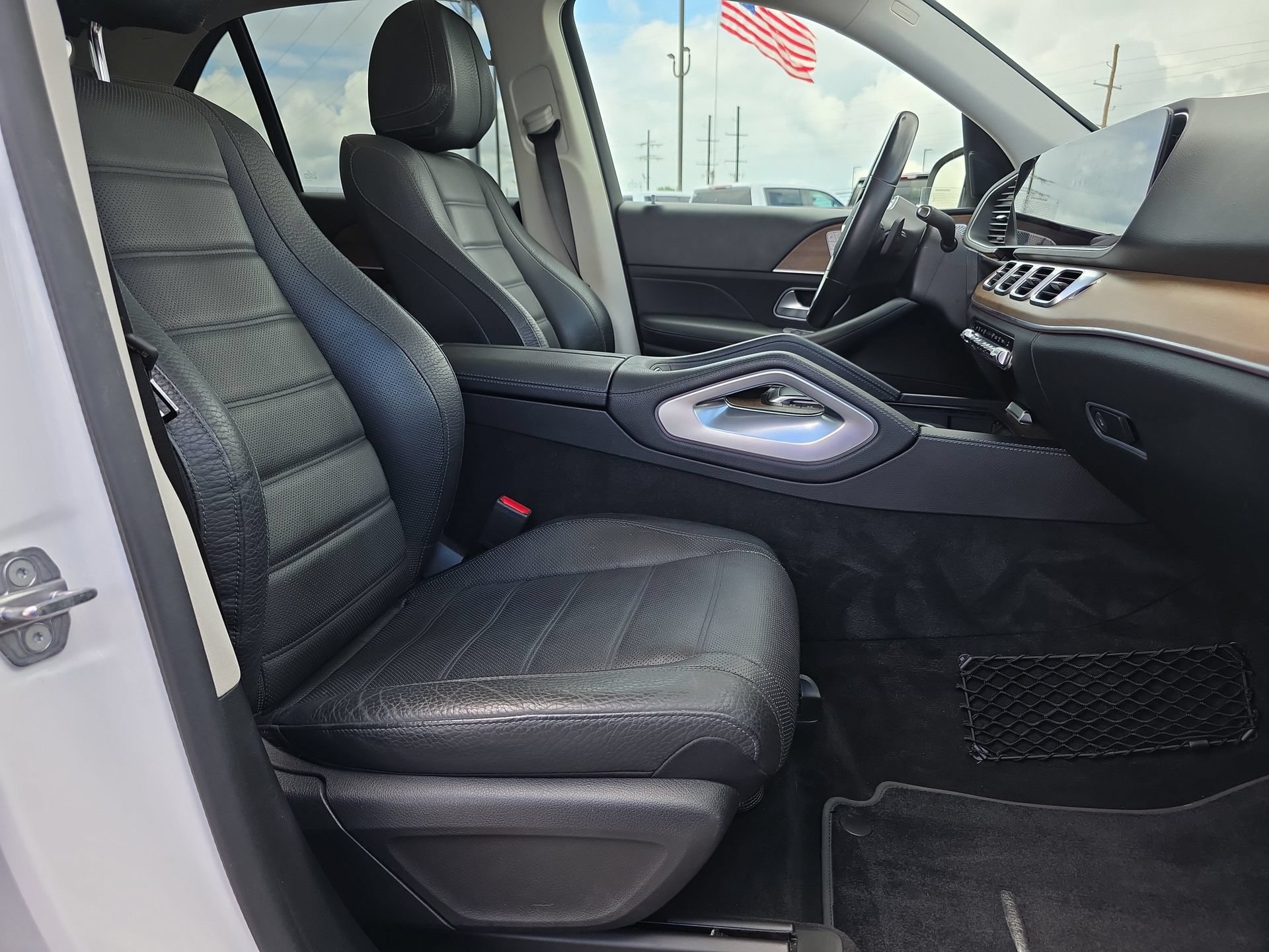 Used 2021 Mercedes-Benz GLE 350 4MATIC image 16