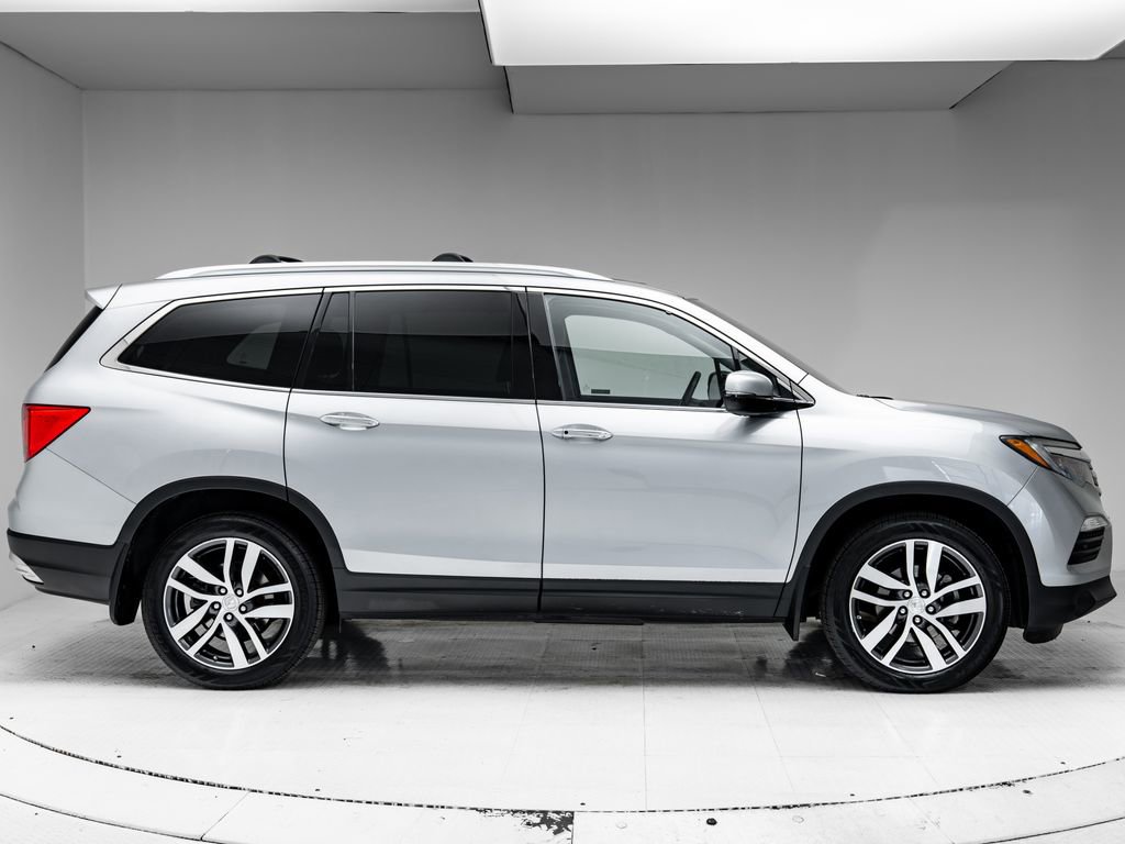 Used 2018 Honda Pilot Elite image 35