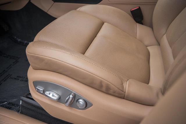 Used 2021 Porsche Macan AWD/4WD image 38