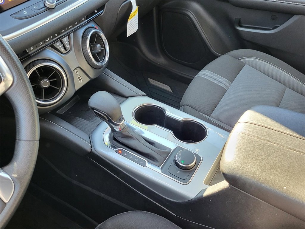 Used 2024 Chevrolet Blazer LT w/ Convenience Package image 29