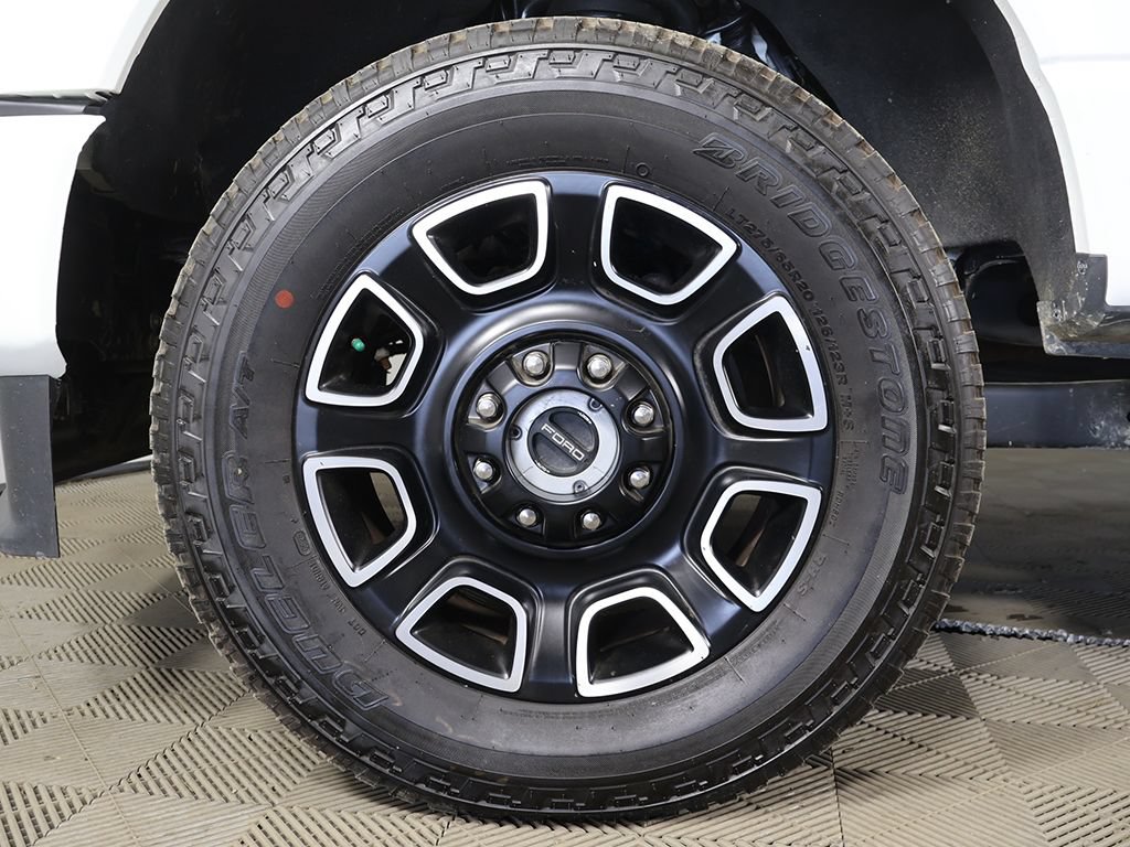 Used 2024 Ford F250 Platinum AWD/4WD image 21
