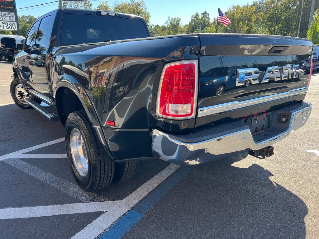 Used 2018 RAM 3500 Laramie Longhorn w/ Max Tow Package image 41