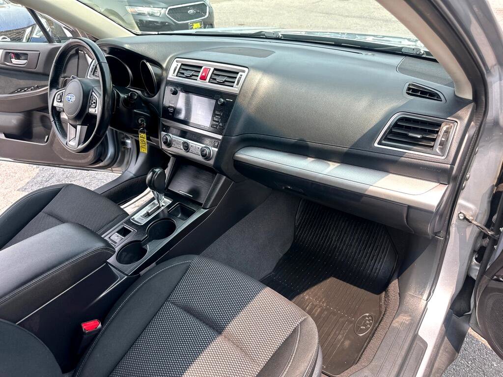 Used 2017 Subaru Outback 2.5i Premium image 36
