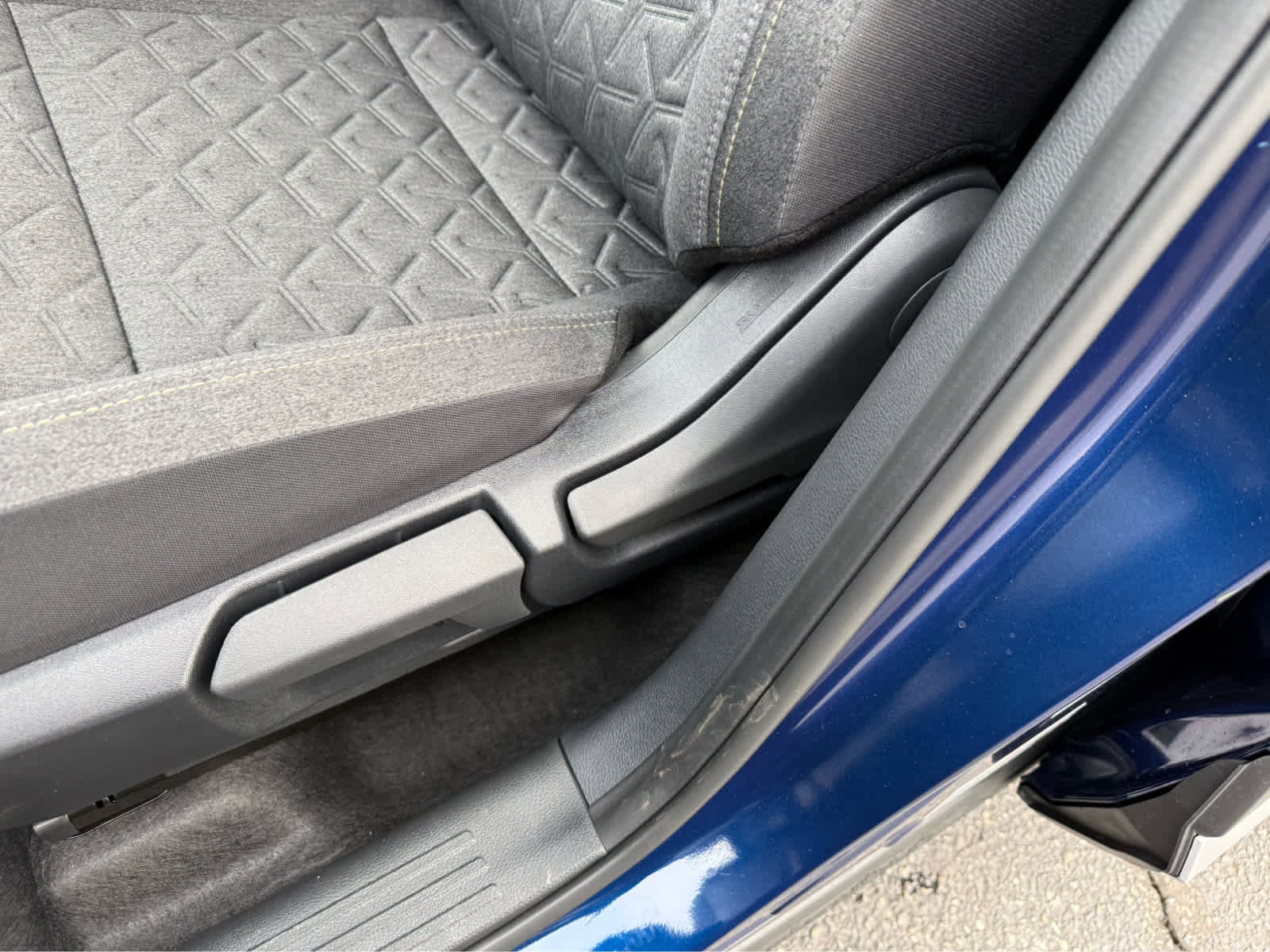 Used 2026 Nissan Kicks SV w/ Cold Weather Package image 22