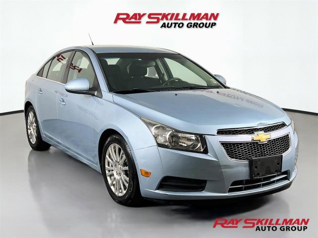 Used 2011 Chevrolet Cruze Eco FWD image 1