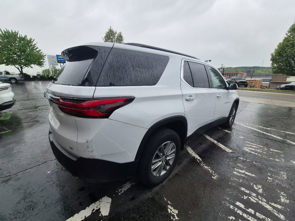 Used 2023 Chevrolet Traverse LT w/ LPO, Floor Liner Package AWD/4WD image 7
