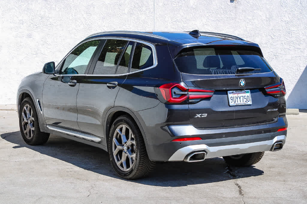 Used 2023 BMW X3 xDrive30i w/ Convenience Package AWD/4WD image 3