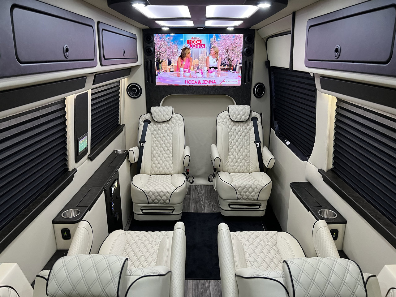 Used 2021 Mercedes-Benz Sprinter 3500 image 8