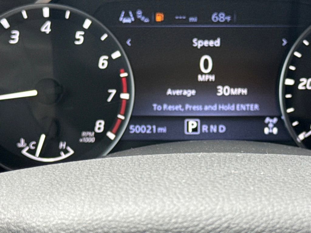 Used 2023 Nissan Titan SV w/ SV Convenience Package image 23