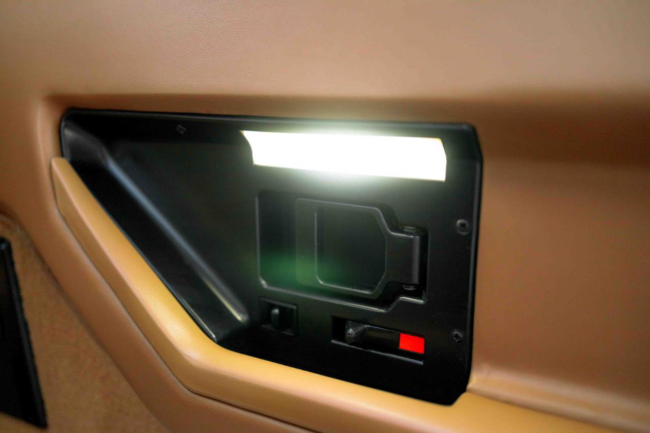 Used 1989 Chevrolet Corvette Callaway Twin Turbo image 71