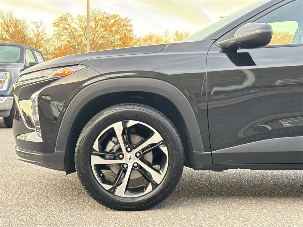 Used 2024 Chevrolet Trax RS w/ Driver Confidence Package image 15