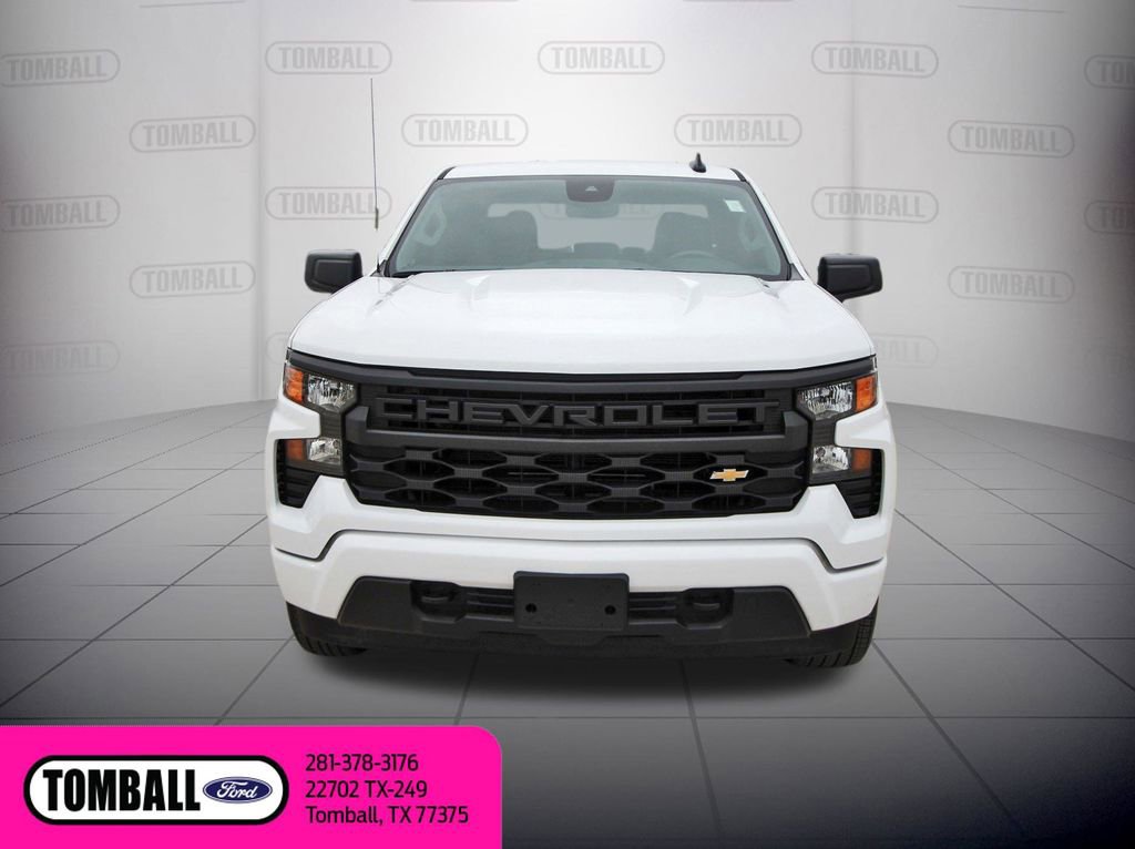 Used 2024 Chevrolet Silverado 1500 Custom image 2