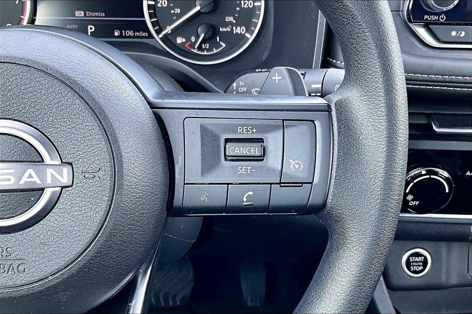 Used 2023 Nissan Rogue S image 19