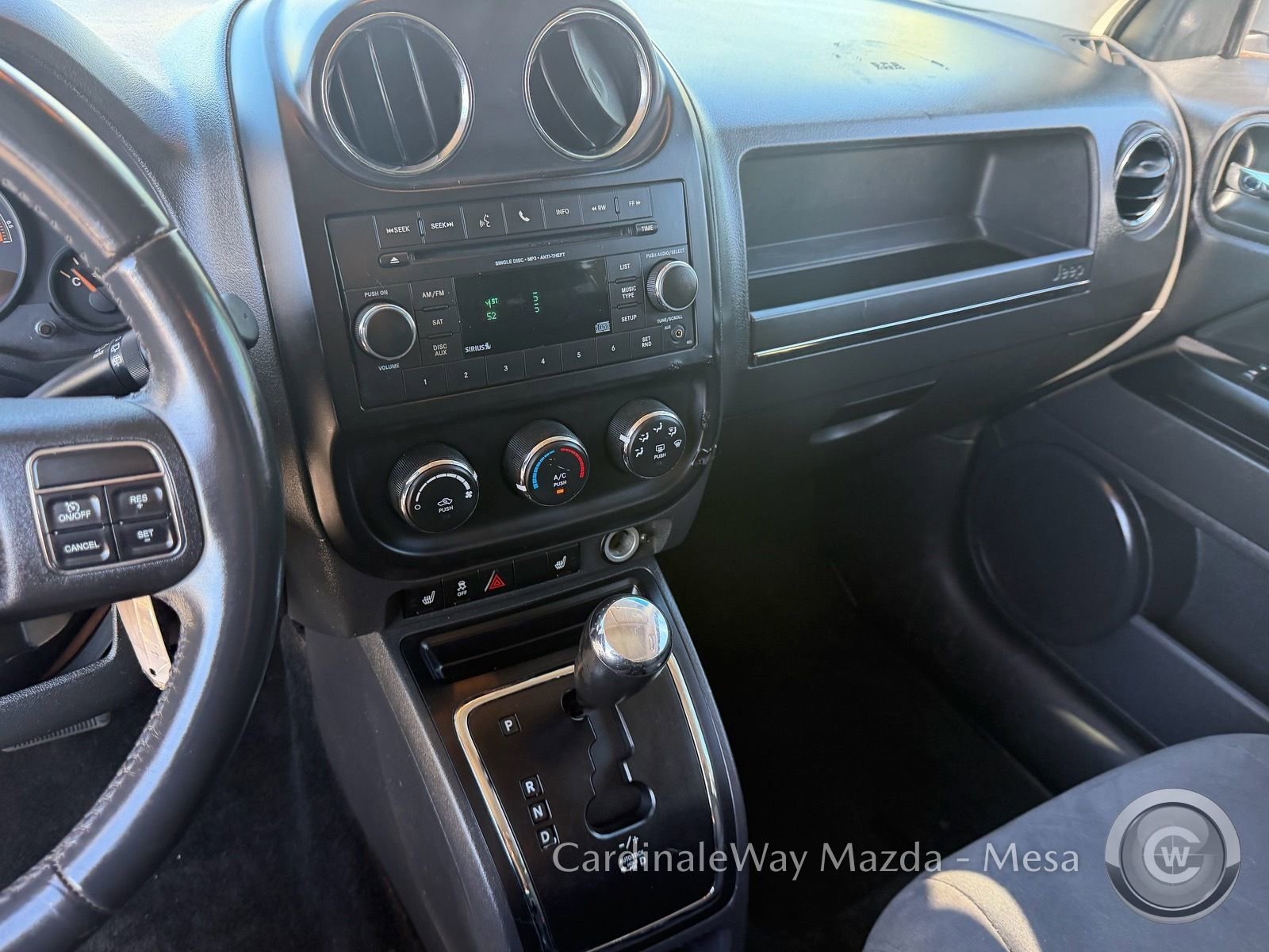 Used 2017 Jeep Patriot Latitude image 25