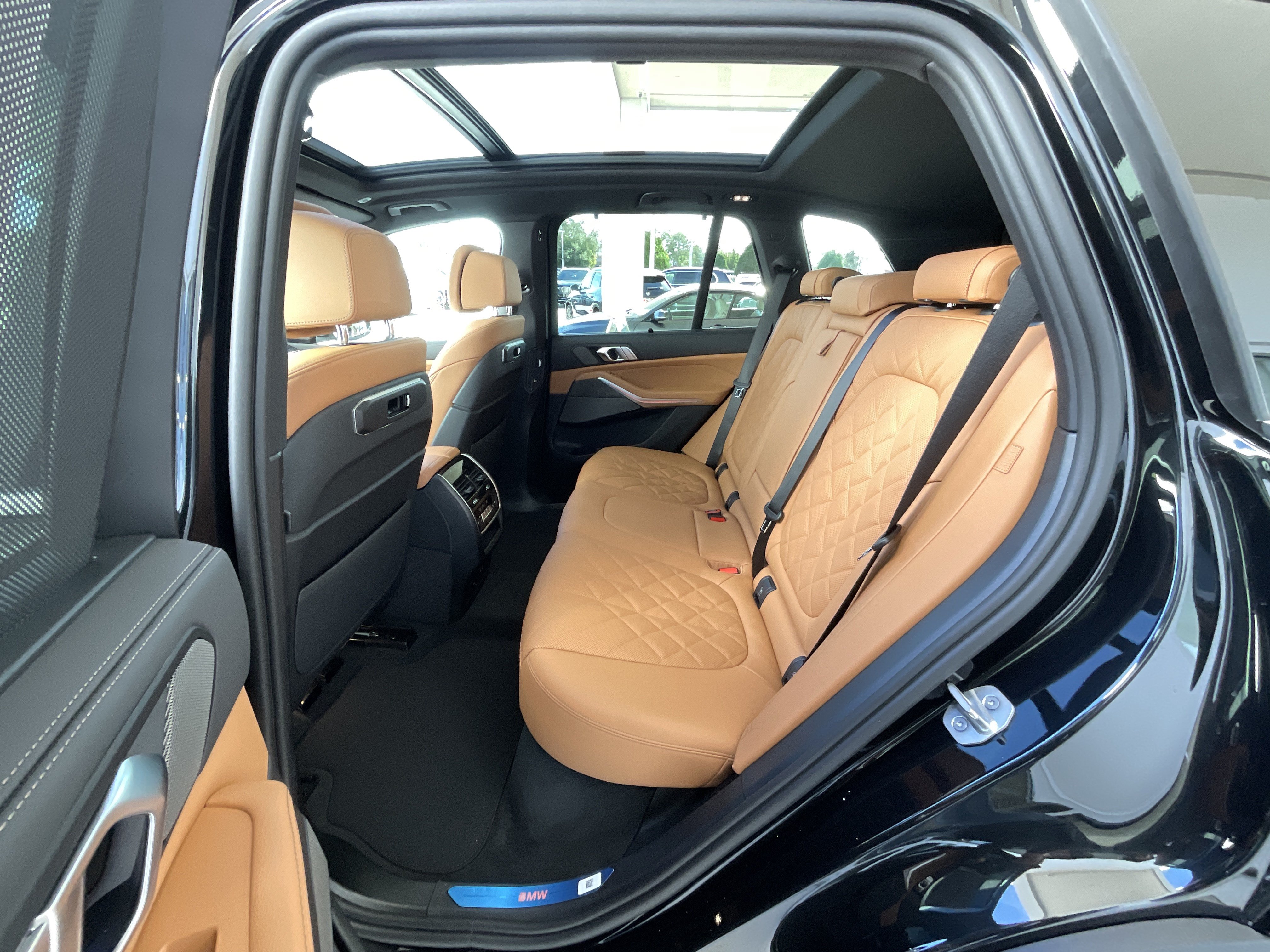 New 2026 BMW X5 xDrive40i w/ Climate Comfort Package AWD/4WD image 26