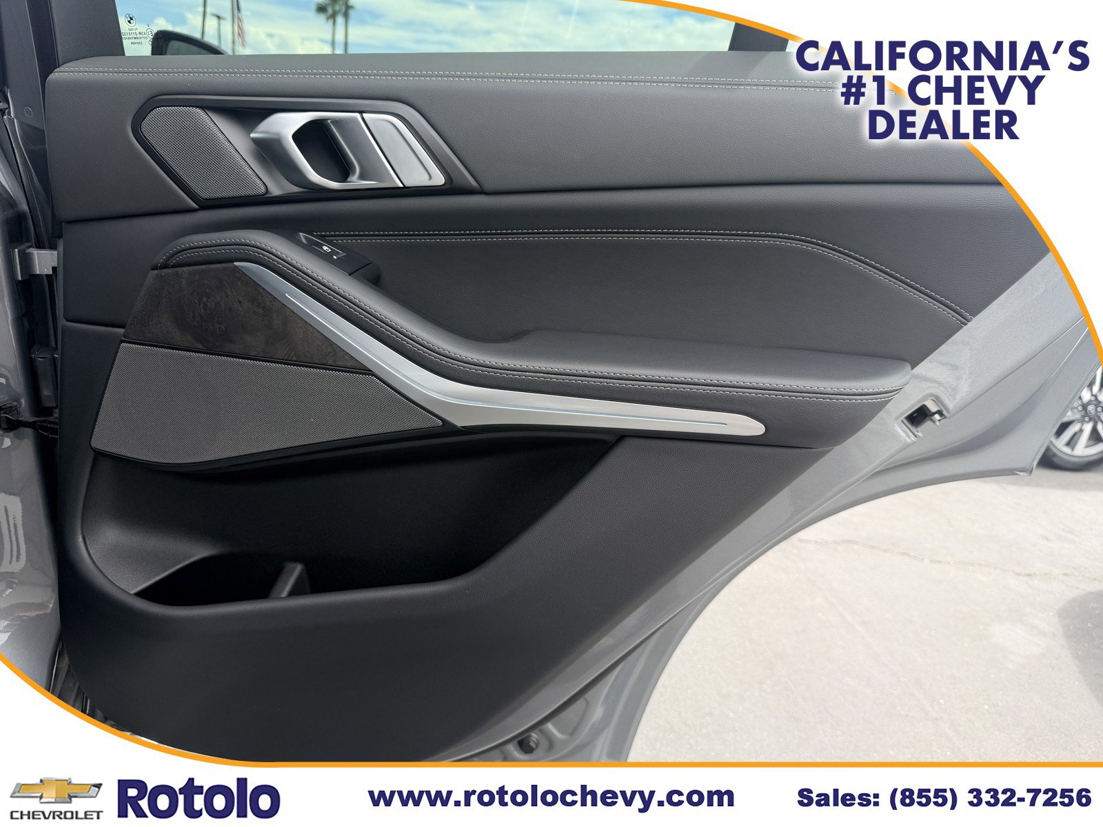 Used 2025 BMW X5 xDrive50e AWD/4WD image 11
