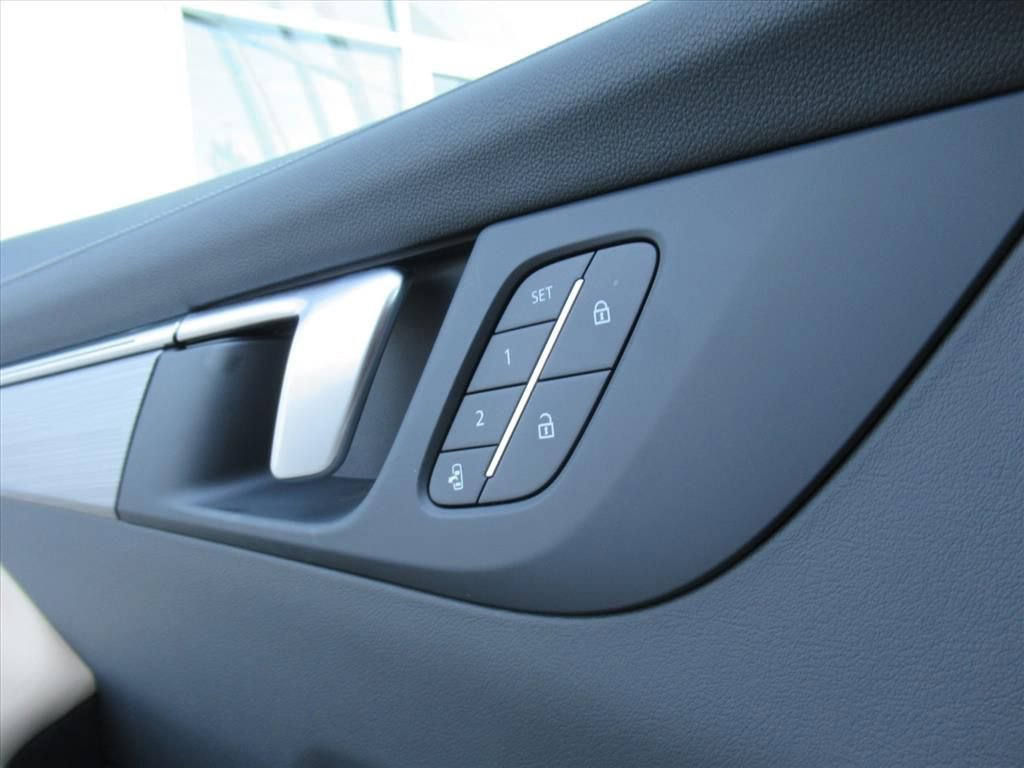 New 2026 Buick Enclave Preferred w/ Power Package image 28