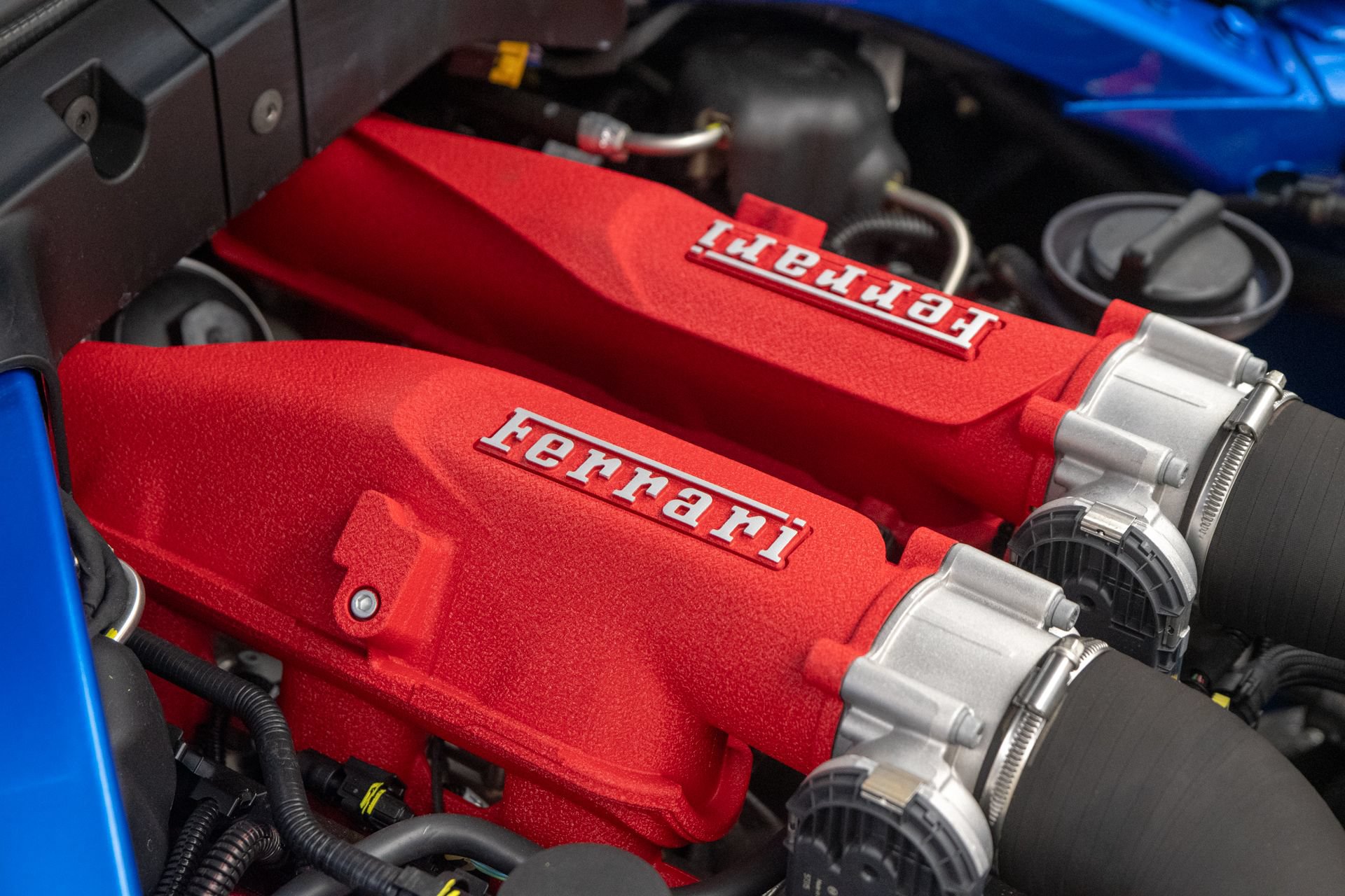 Used 2026 Ferrari Roma Spider RWD image 45