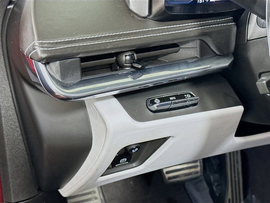 Used 2020 Chevrolet Corvette Stingray Premium Cpe w/ 3LT Preferred Equipment Group image 10