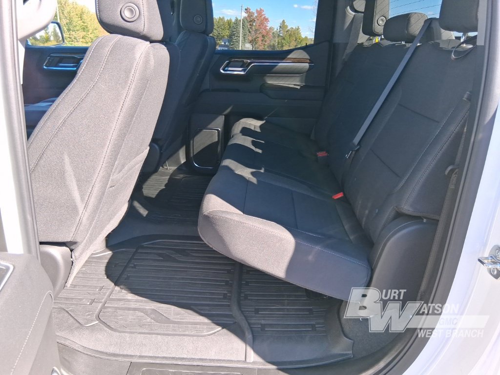 Used 2026 GMC Sierra 1500 SLE AWD/4WD image 22