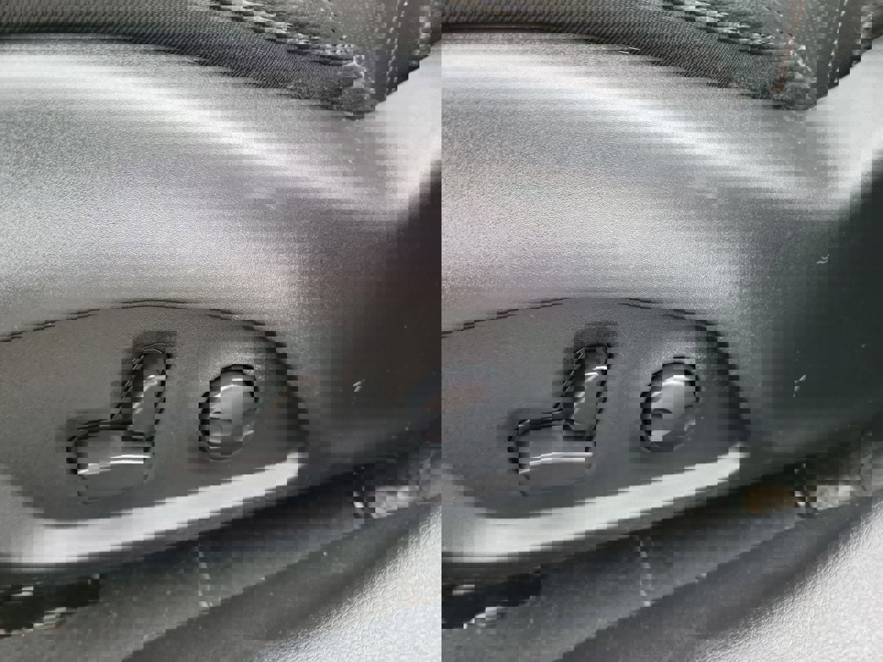 Used 2022 Jeep Compass Limited image 12