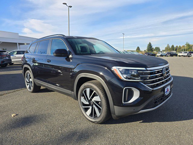 New 2026 Volkswagen Atlas SE image 1