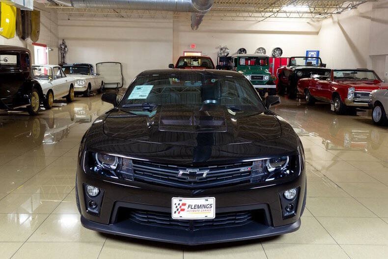 Used 2013 Chevrolet Camaro ZL1 RWD image 29