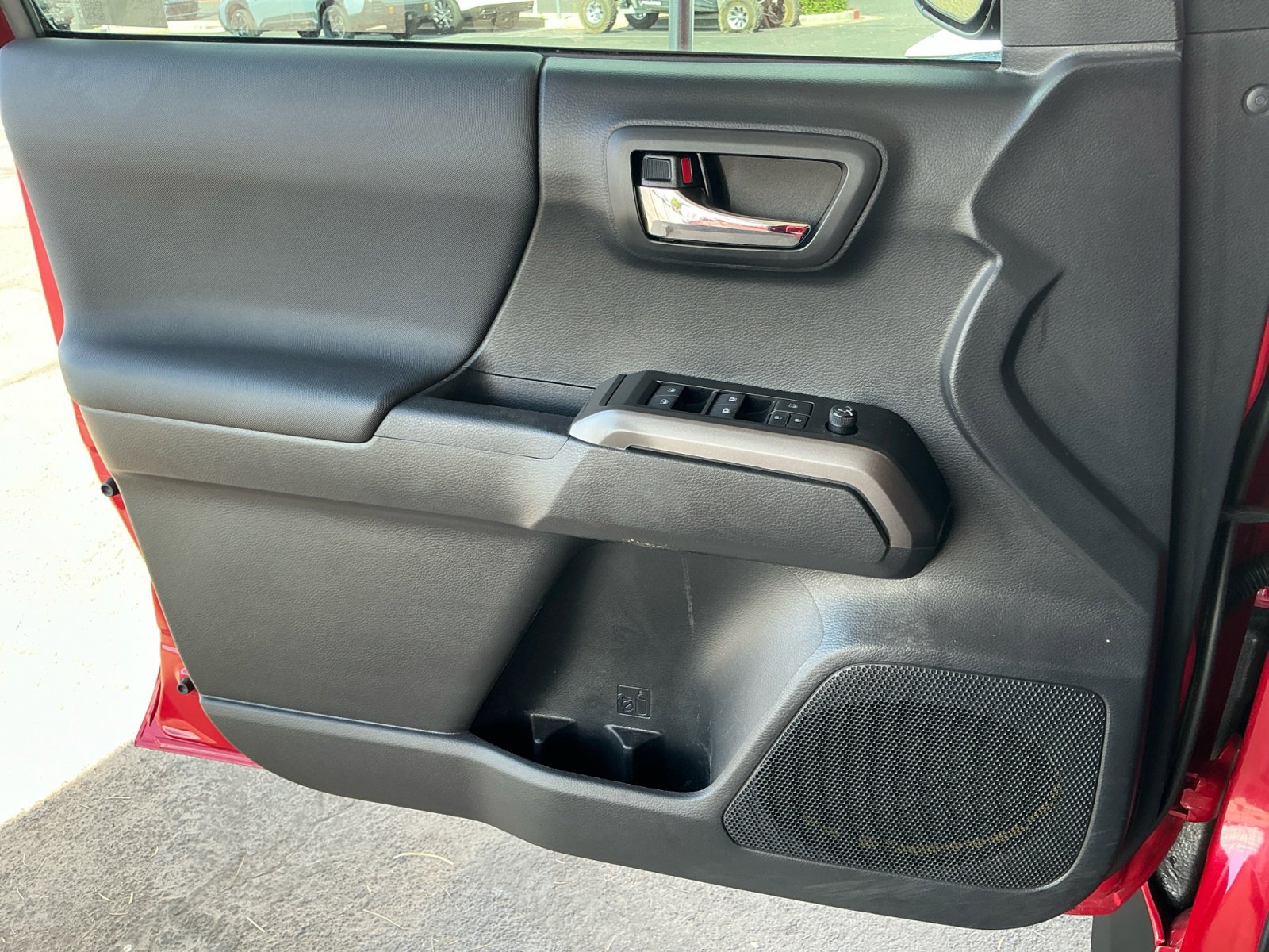 Used 2023 Toyota Tacoma TRD Sport w/ Advanced Technology Package image 13