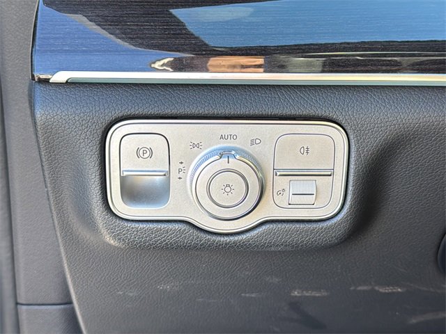 Used 2020 Mercedes-Benz GLE 350 image 21