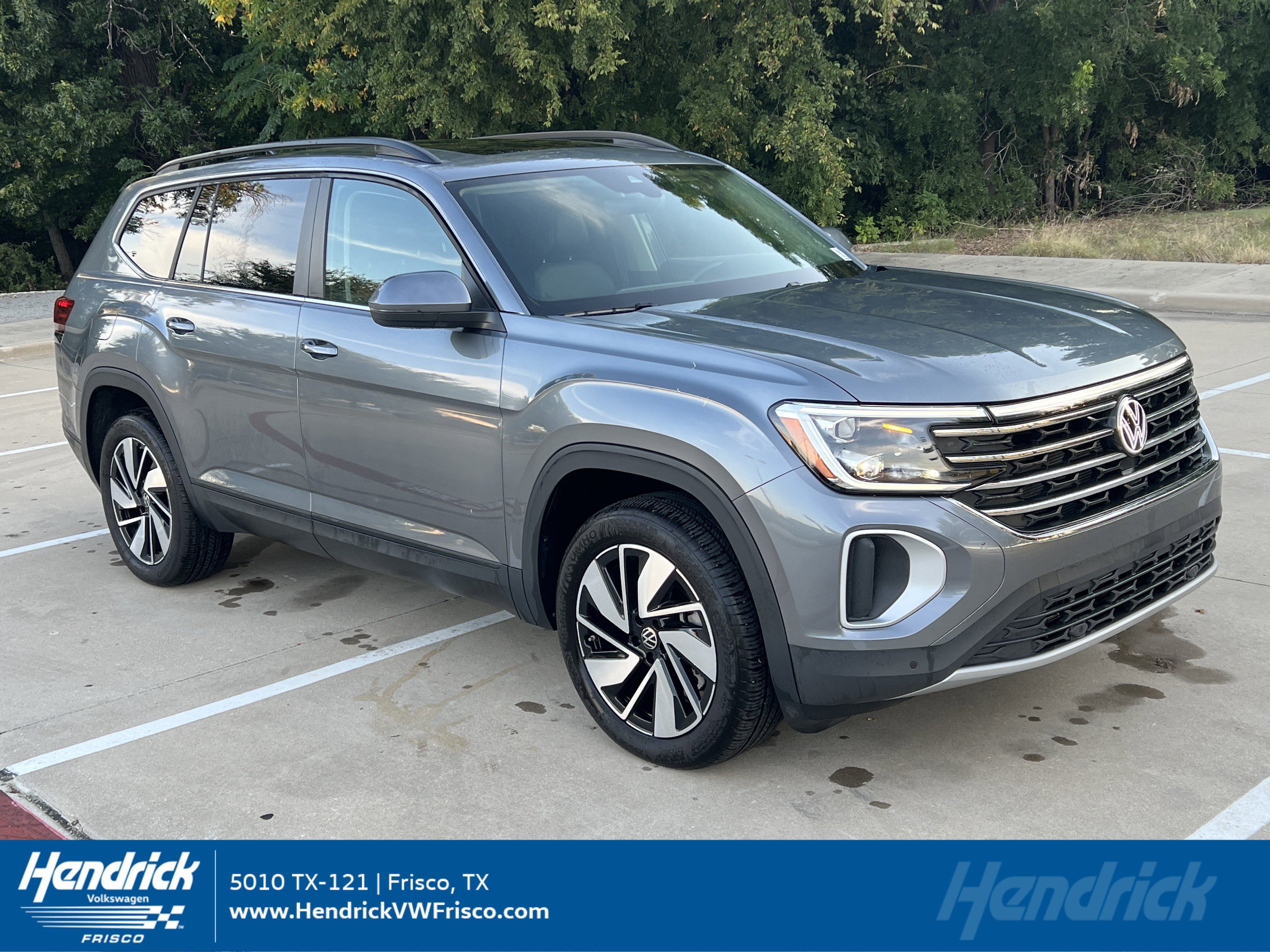 Used 2024 Volkswagen Atlas SE w/ Panoramic Sunroof Package