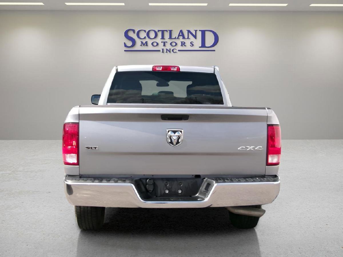 Used 2024 RAM 1500 Classic SLT AWD/4WD image 7